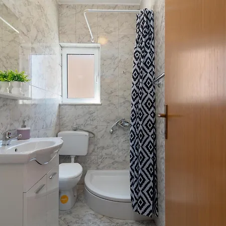 Konukevi Aldino 3*